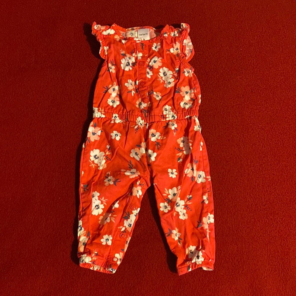 Gently used Toddler one piece jumpsuit.